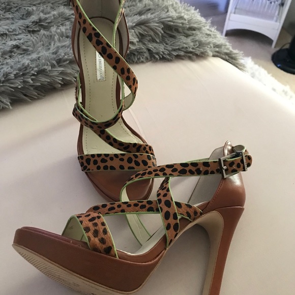 BCBGeneration - Picture 3 of 6